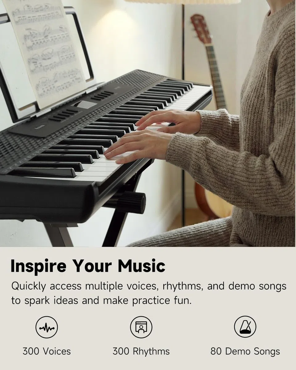 Donner Piano de teclado de 61 teclas, paquete de teclado eléctrico portátil, piano digital para principiantes con USB MIDI, altavoces integrados, auriculares, soporte X, bolsa de transporte, 300 tonos