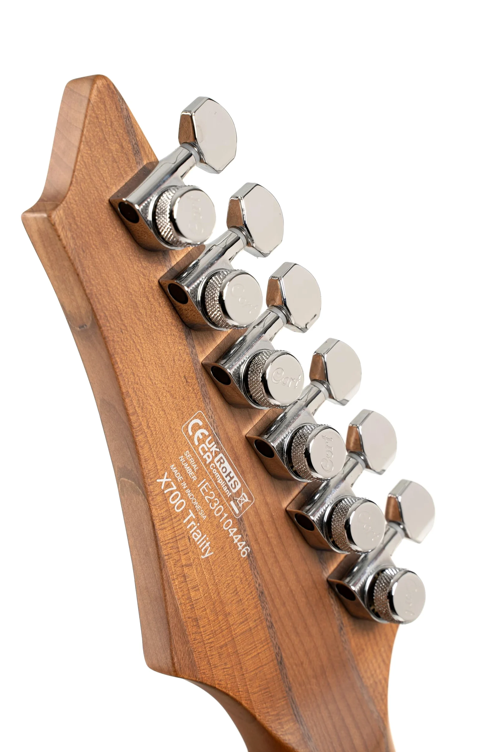 Cort X700 Triality - Guitarra eléctrica de alto rendimiento de 6 cuerdas, color negro