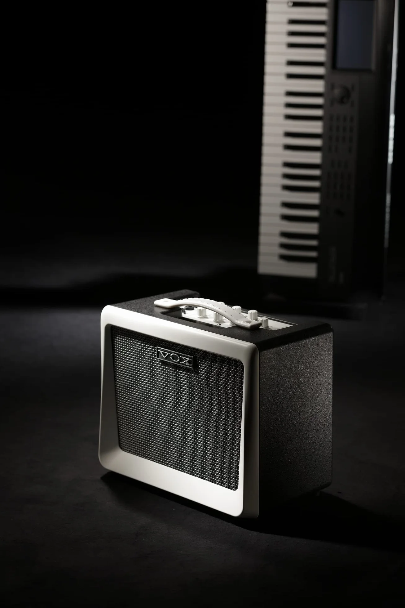 Vox - VX50-KB - Amplificador de Teclado Compacto de 50 W con Tubo de vacío NuTube