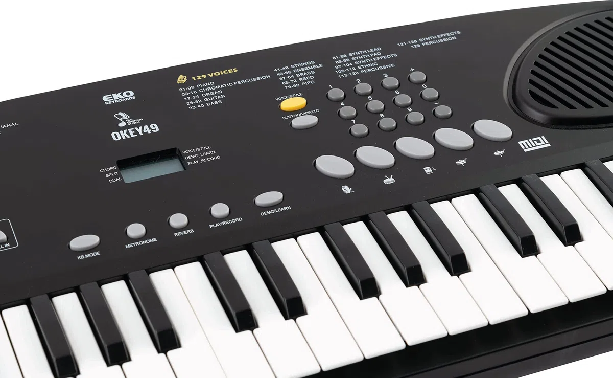 EKO Keyboards Okey - Teclado digital portátil de 49 teclas, 49 teclas, 49 teclas, mini 4 octavas, 129 sonidos, 100 estilos, compacto y ligero, ideal para la escuela secundaria, incluye estuche