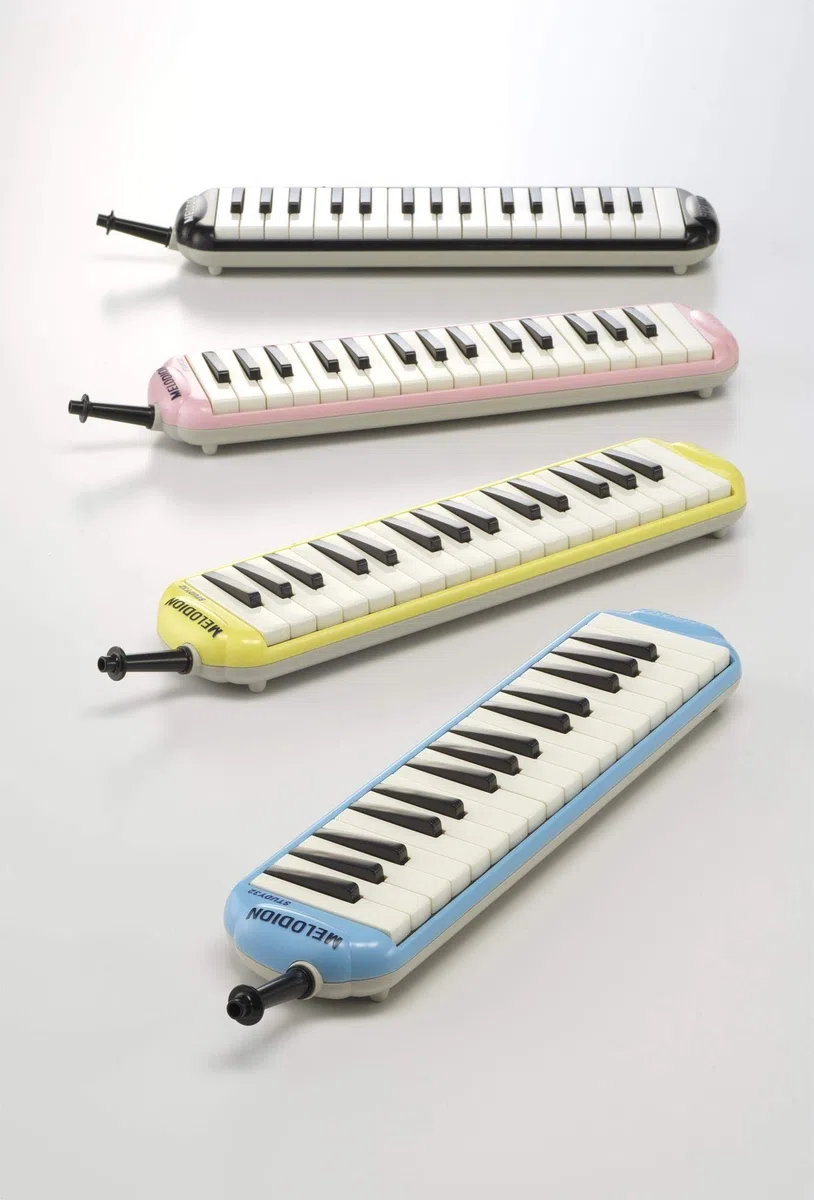 Negro Suzuki Melodica